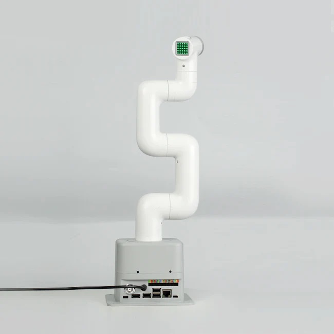 FabFly AI Development Kit - myCobot 280 with Jetson Nano FabFly AI Development Kit - myCobot 280 with Jetson Nano